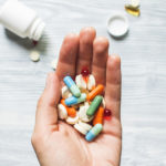 Uzależnienie od leków przeciwbólowych – objawy, skutki, leczenie